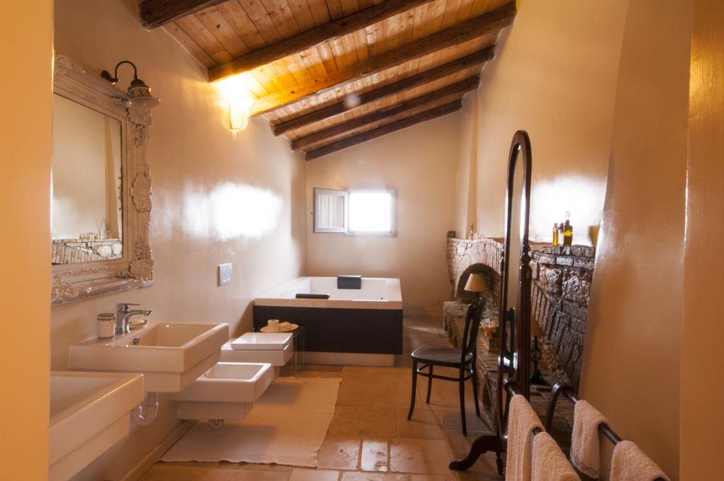 Masseria Celentano Relais & Agriturismo San Severo Luaran gambar